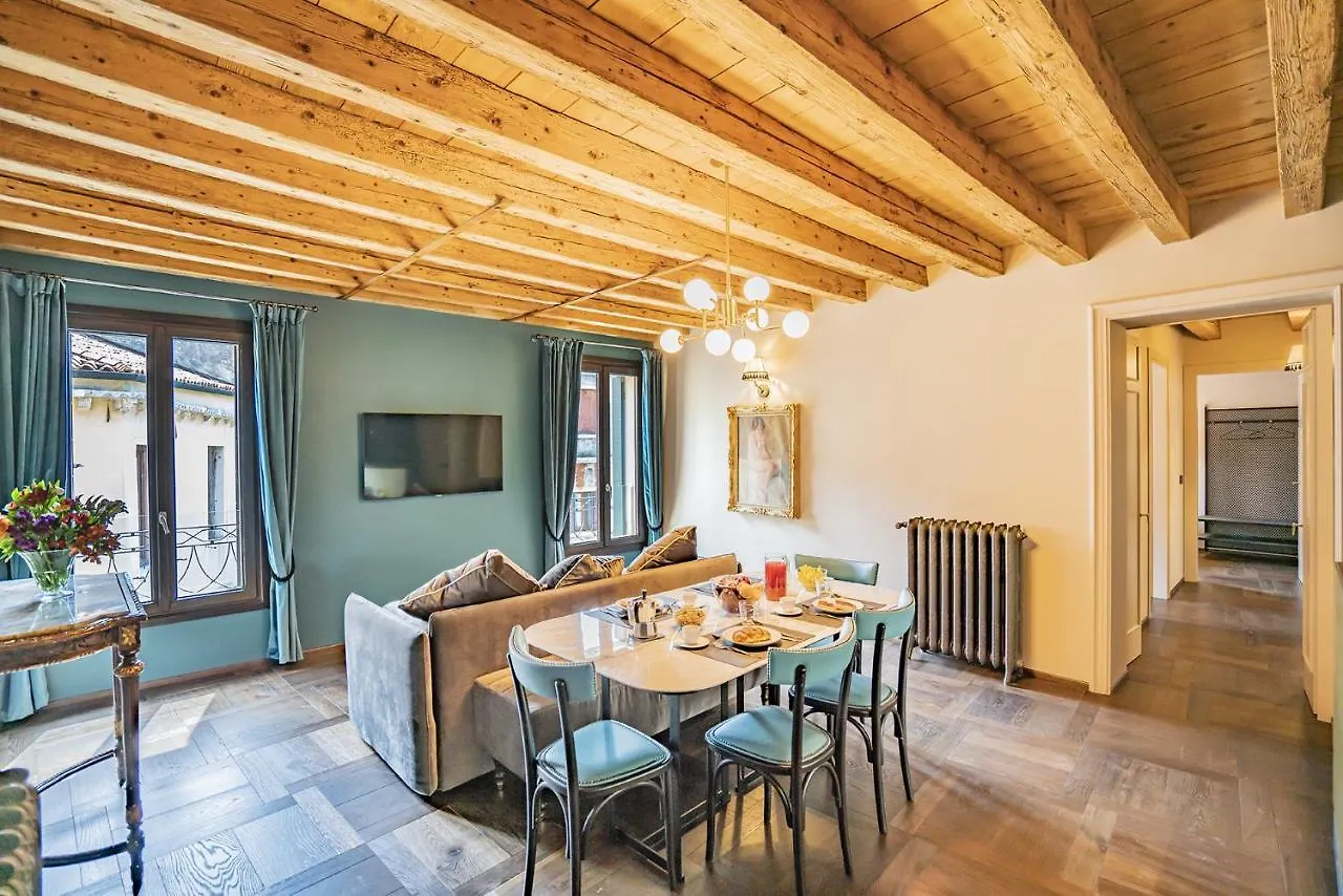 Corte Rubbi 9 Canal View -Dimora Italia - البندقية